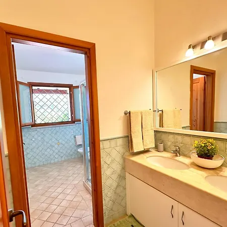 Villa Nais - Premium Chia