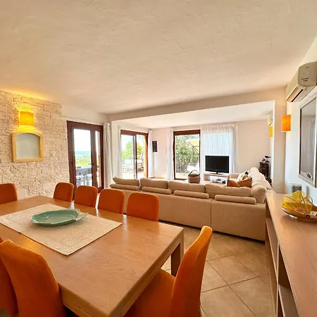 Villa Nais - Premium *